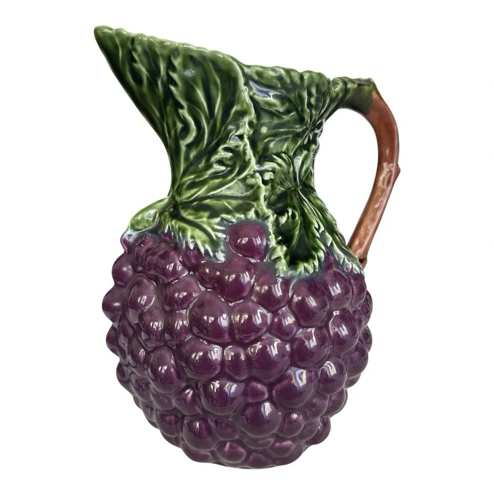 Vintage Olfaire Portugal Majolica Purple Grape Cluster Ceramic Pitcher Jug 9.5